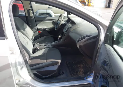 2012 Ford Focus S z USA, uszkodzony, nr VIN 1FAHP3E23CL229372